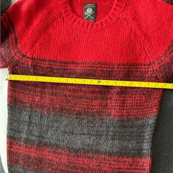 Diesel Men’s Mohair Red and Gray Sweater size L - Picture 5 of 7
